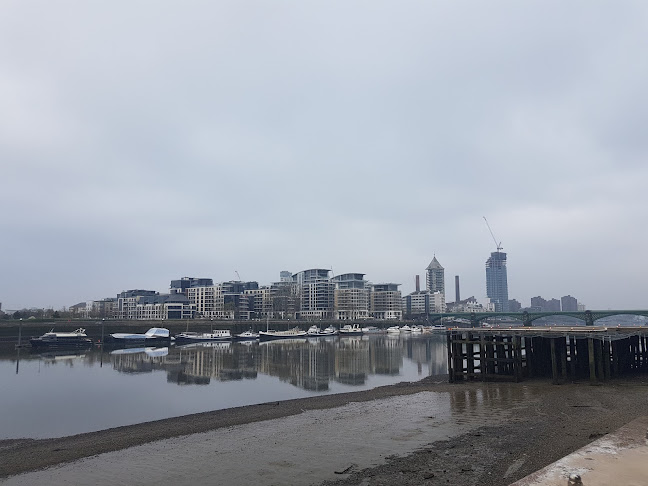 Comments and reviews of Travelodge London Battersea