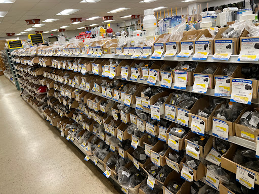 Crane Hardware - Visual