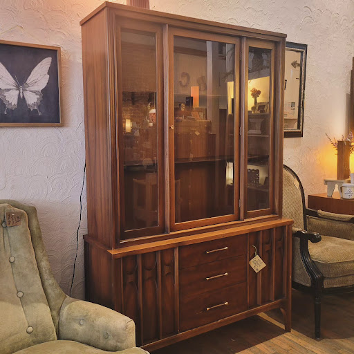 Decade Gifts | Denver Gift Shops - Thumbnail