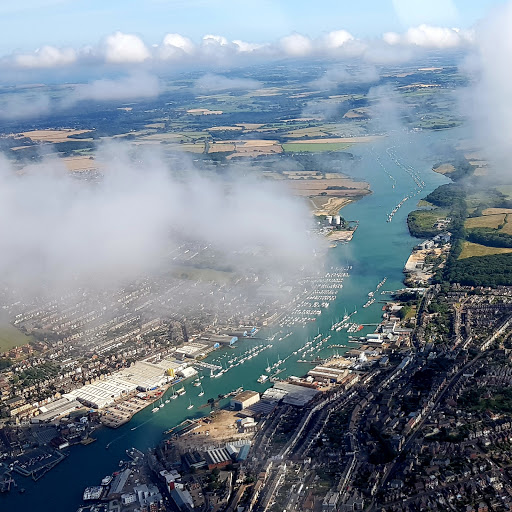 East Cowes Sailing Club - Thumbnail