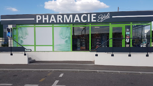 Pharmacie YALI - Thumbnail