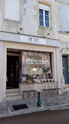 Photo n°2 de Rétro Jonzac à Jonzac (Magasin d'antiquités)