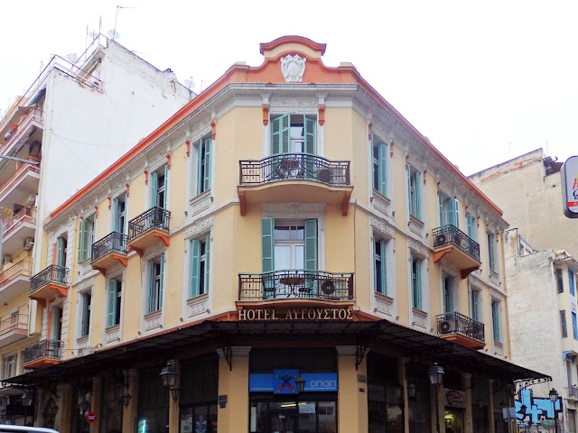Augustos