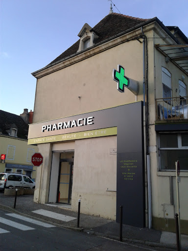 SELARL PHARMACIE CENTRALE MAGNIEN