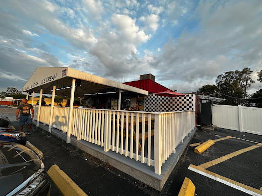Shake Station - Visual