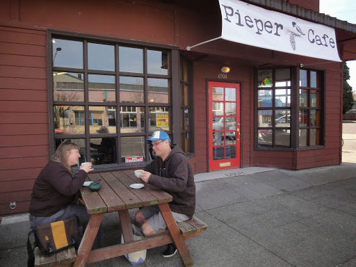 Pieper Cafe - Visual