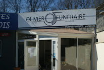 Olivier Funéraire à Aiglun