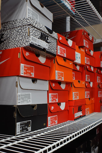 Retro Kicks - Visual