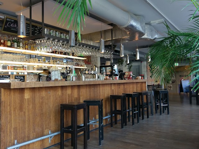 CREA Café
