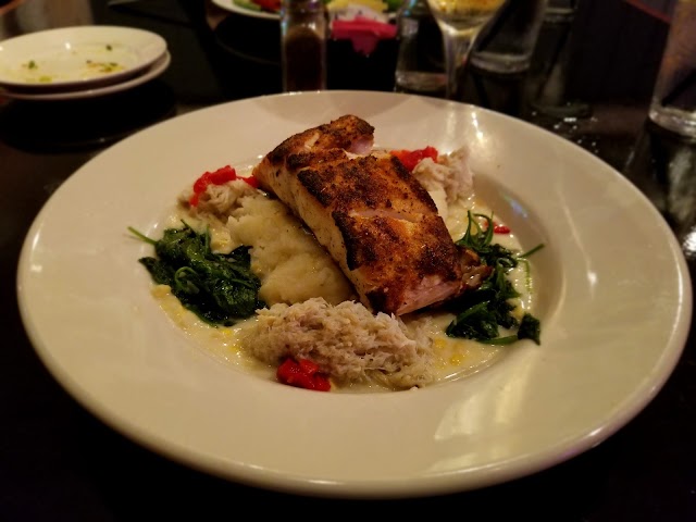 Hatteras Sol Waterside Grill