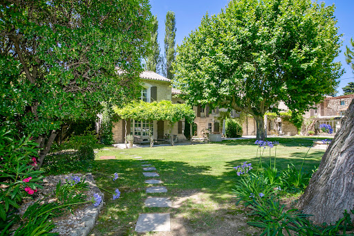 Charming Houses Vacation Rentals - Thumbnail