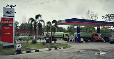 Gas Station