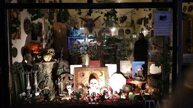 23 Enigma: Occult Shop & Tarot Reading