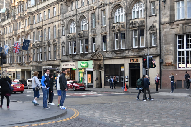 Specsavers Opticians Edinburgh - North Bridge - Optician