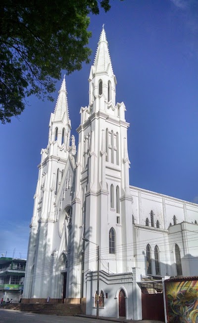 Photos of Catedral L&iacute;bano