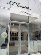 ST DUPONT The village Outlet à Villefontaine