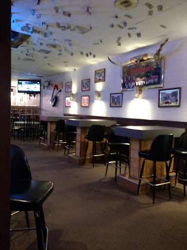 Plummer Corner Bar - Visual