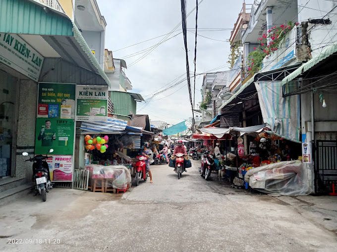 Chợ Tân Quới