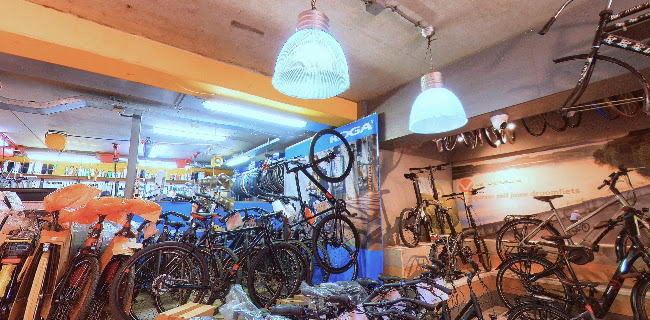 Beoordelingen van Bikes & Boards in Amsterdam - Fietsenwinkel