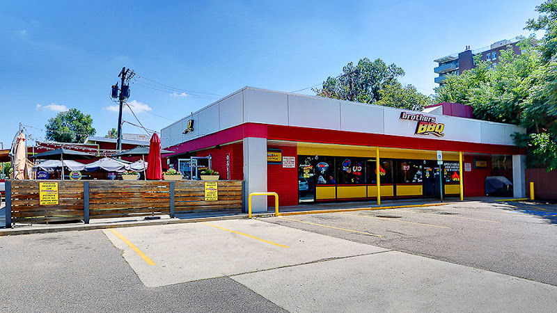 Brothers BBQ — photo