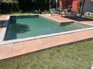 Photo n°5 de Revêt'Pool à Saint-Aubin-de-Médoc (Piscine)