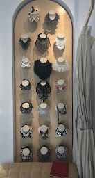 Photo n°2 de Anne Fontaine à Cannes (Magasin de vêtements pour femmes)