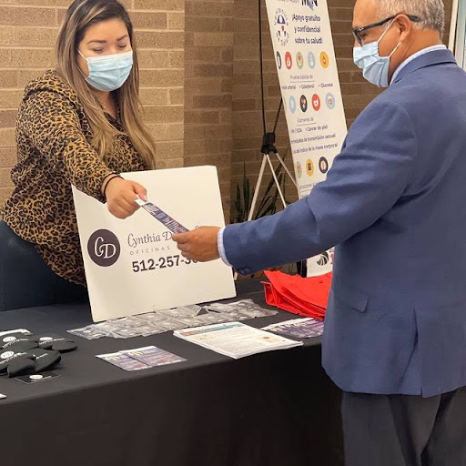 Cynthia V. De Los Santos Law - Abogados de inmigración