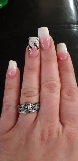Elon Nails - Visual