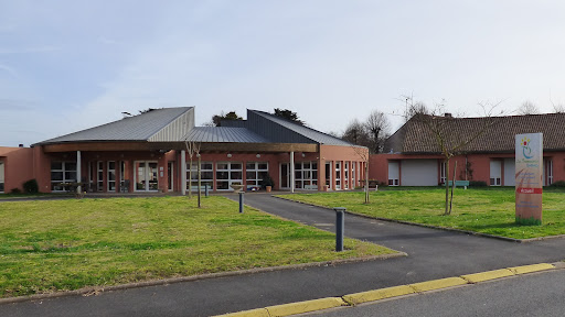 Photo de Résidence-retraite MBV - La Tour de Vigenna à Savigny-en-Véron (37420)