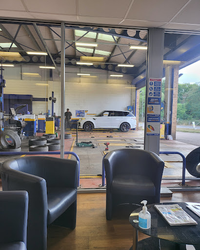 Kwik Fit Plus - Dereham
