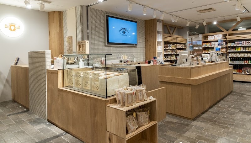 AKOMEYA TOKYO 横浜ポルタ