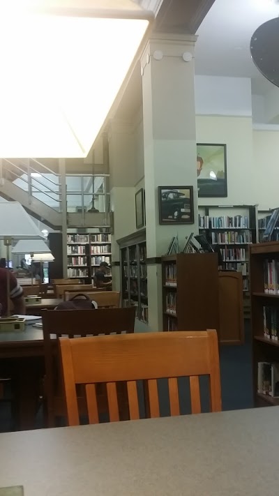 Kearny Public Library