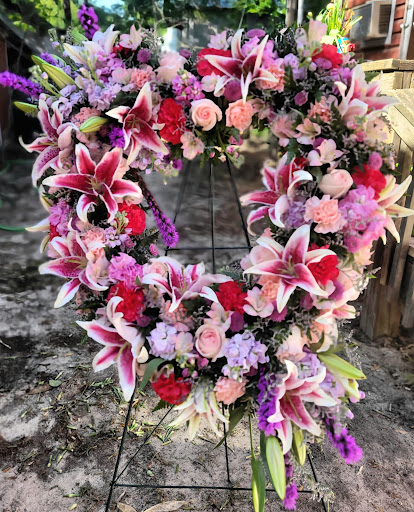 Peg's Posies - Thumbnail