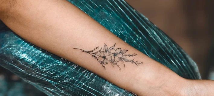 Dark Ink Rises Tattoo Shop Studio photo 1