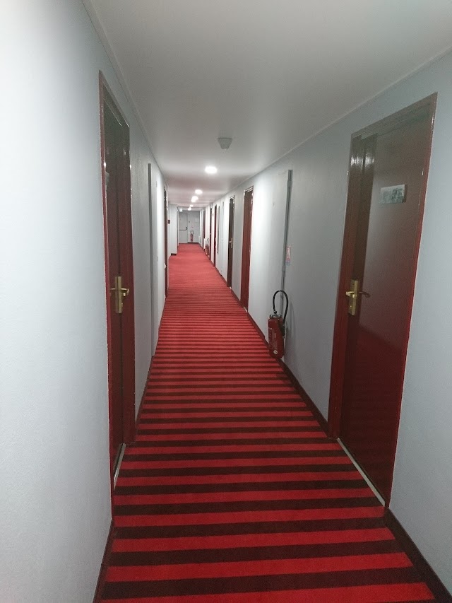 QUALYS-HOTEL Nanterre