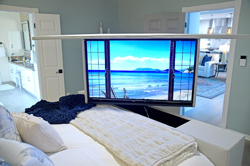 AV Interiors - Visual
