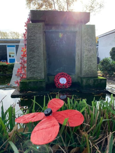 Radcliffe School War Memorial - Thumbnail