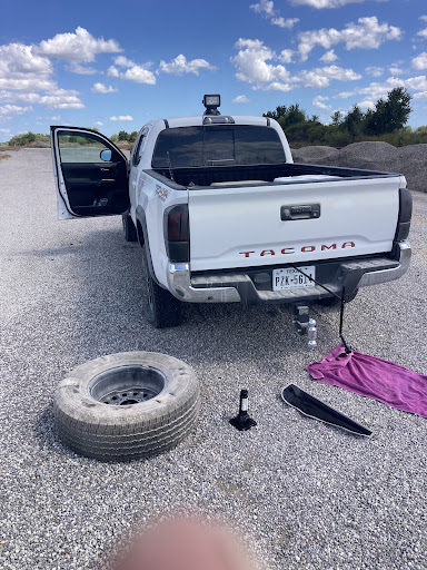 Engine Service Truck and Trailer Repair - Thumbnail