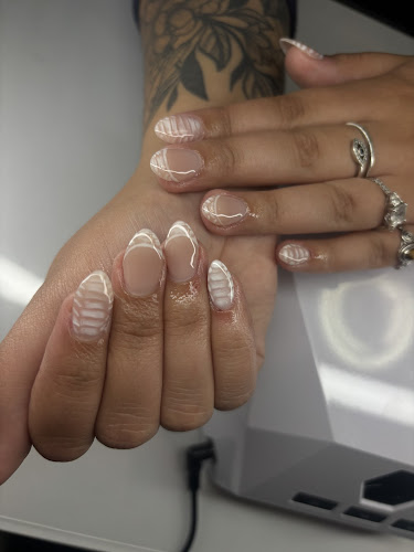 Gels By Bells interior view