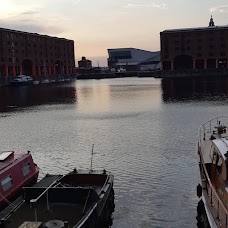 Mersey Waterfront Apartments liverpool