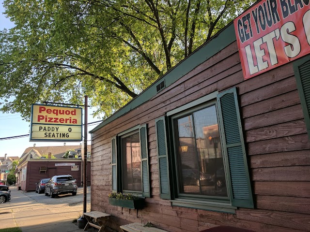 Pequod's Pizza