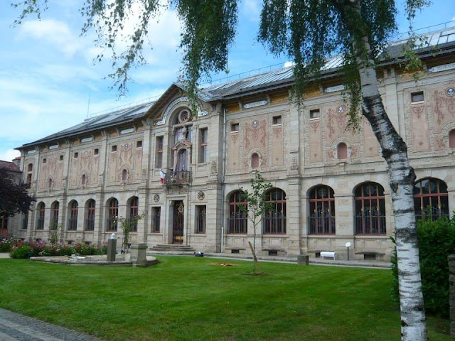 Musée National Adrien Dubouché