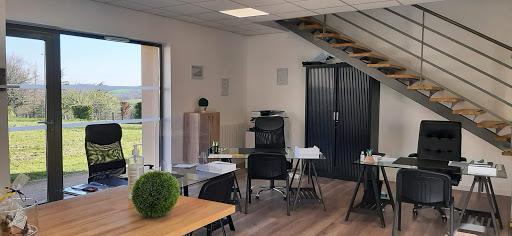 Photo de 🏡 Recherche Appartement ou Maison | Agence immobilière Dommartin à Dommartin (69380)