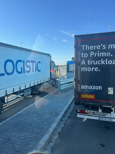 Amazon MAD7 - Visual