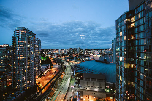 Roxbridge - Bridging and Development Loans