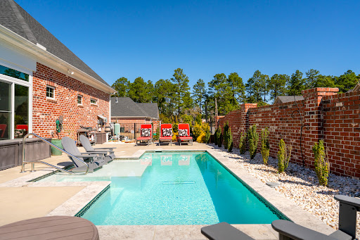 Nicole Davis, REALTOR® | The Davis Group at Coldwell Banker Realty - Thumbnail