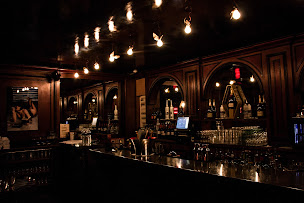 Photo n°31 de Secret Square - Gentlemen Club à Paris (Club privé)