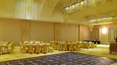 Photos of Avenra Gangaara Hotel
