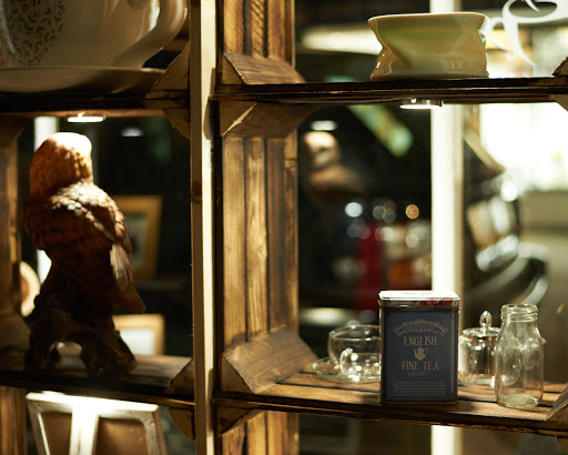 Barn Owl Gallery & Coffee Lounge