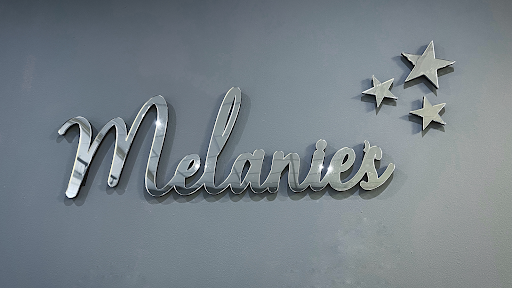 Melanie’s Salon